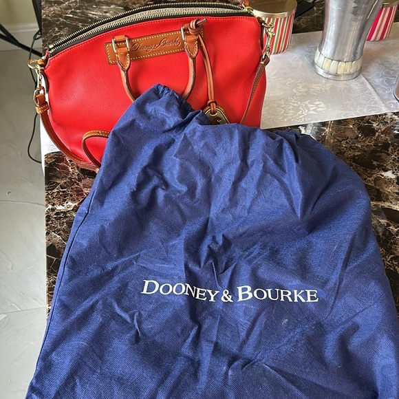 Dooney & Bourke Red Satchel purse - Picture 4 of 5